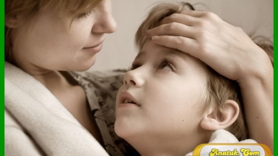 7 Cara Menyembuhkan Batuk Pada Anak Tanpa Bikin Si Kecil Trauma